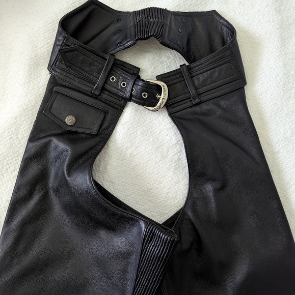 Harley Davidson Woman's Medium Leather Chaps - Picture 14 of 14